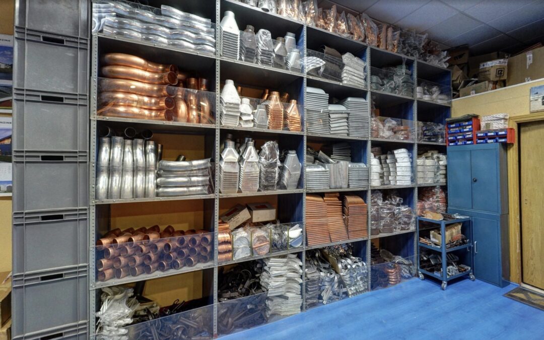 Venta de materiales para la evacuación de aguas pluviales y remates de tejado
